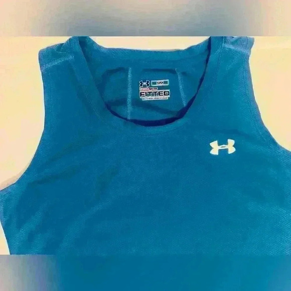 Under Armour HeatGear Racerback Athletic Tank Top Women’s Size Small, Royal Blue - Picture 5 of 8